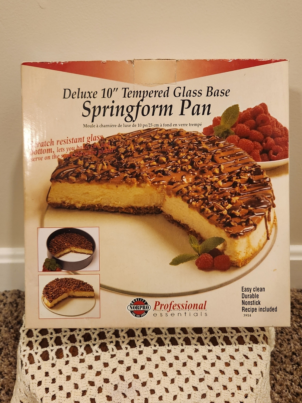 Norpro Deluxe 10" Tempered Glass Springform Pan In Original Box